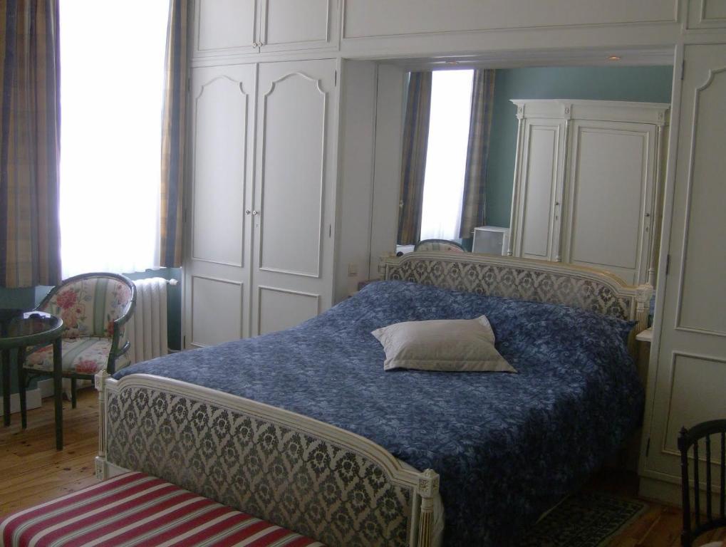 Marie Therese Apartment *